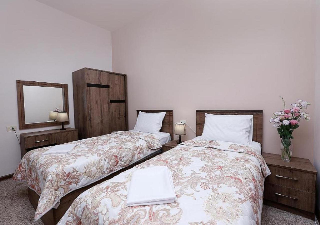 Guesthouse Jerevan Buitenkant foto