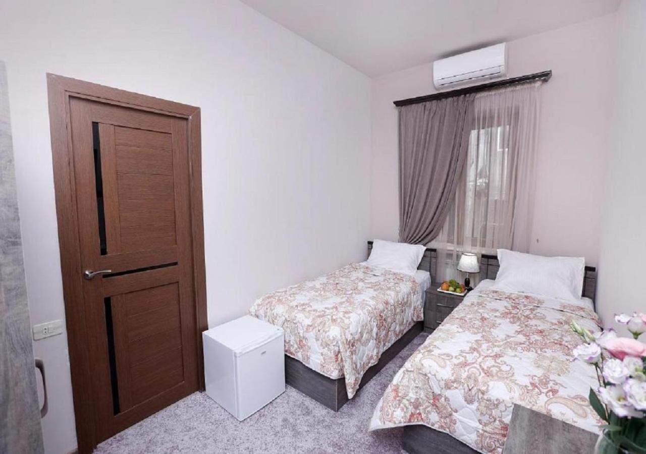 Guesthouse Jerevan Buitenkant foto